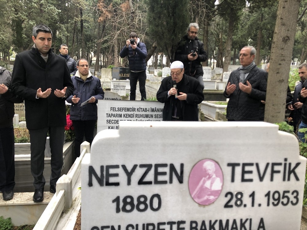 Neyzen Tevfik Kartal’daki Mezarı Başında Anıldı