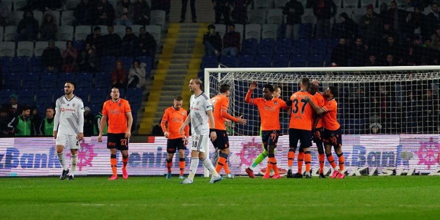 Başakşehir Evinde Beşiktaş’a Yine Kaybetmedi