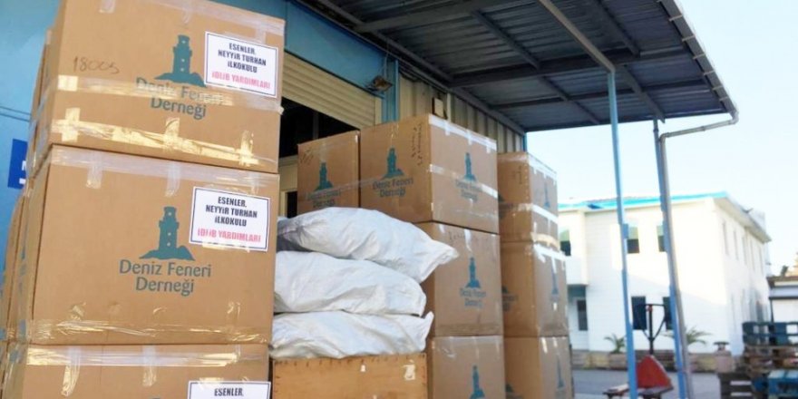 İdlib Esenler Köyüne Öğrenci Desteği