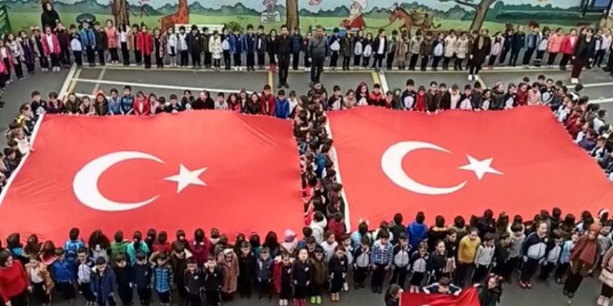 Minik Öğrencilerden Mehmetçiğe Anlamlı Destek