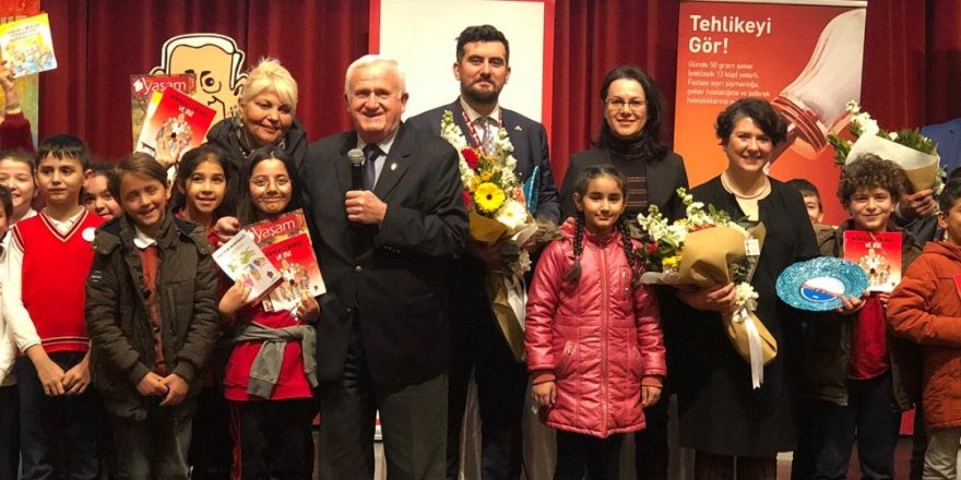 Türk Böbrek Vakfı Miniklere Tuz Ve Şekerin Zararını Anlattı