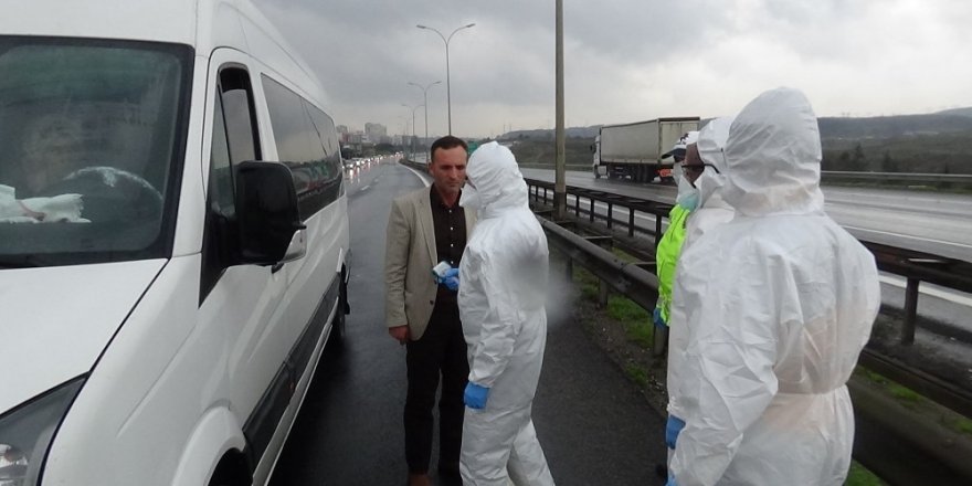 Yasağa Uymayıp  Erzurum’a Yolcu Taşıyan Minibüs Sürücüsüne Ceza