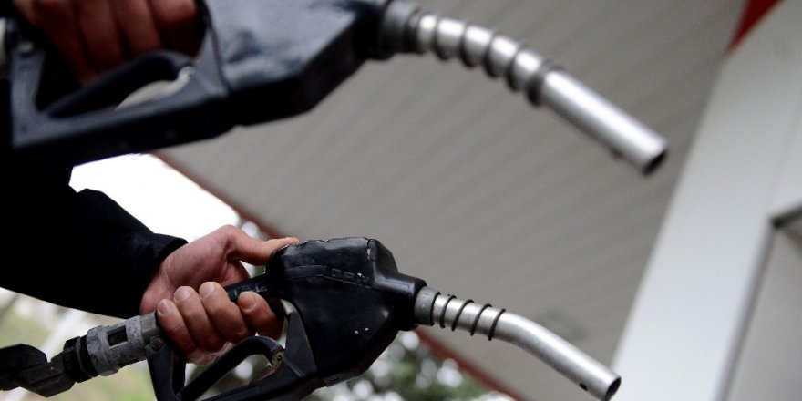 Benzine İndirim Geldi