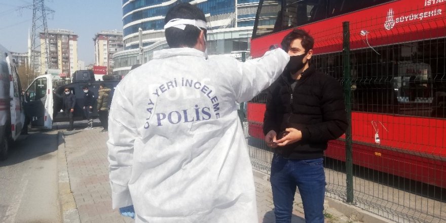 Esenyurt’ta Polisin Çevirdiği Motosikletten Korona Virüs Şüphelisi Çıktı