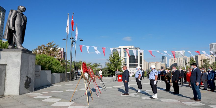 Eczane Ve Fırınlar Hizmete Devam Ediyor