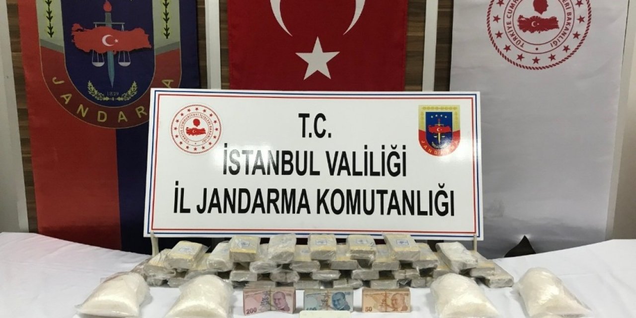 Jandarmadan Zehir Tacirine Sosyal Medya Takibi