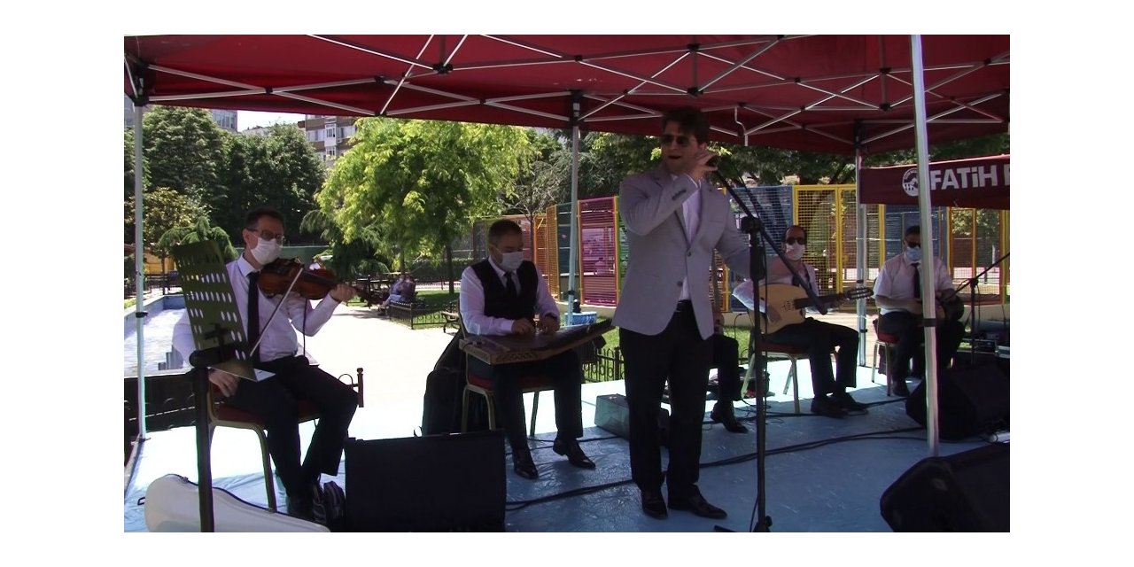 Fatih’te 65 Yaş Üstü Vatandaşlar İçin Etkinlikler Düzenlendi