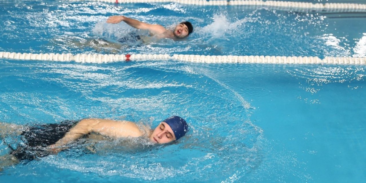 Bağcılar’da Havuzlar Yeniden Açıldı