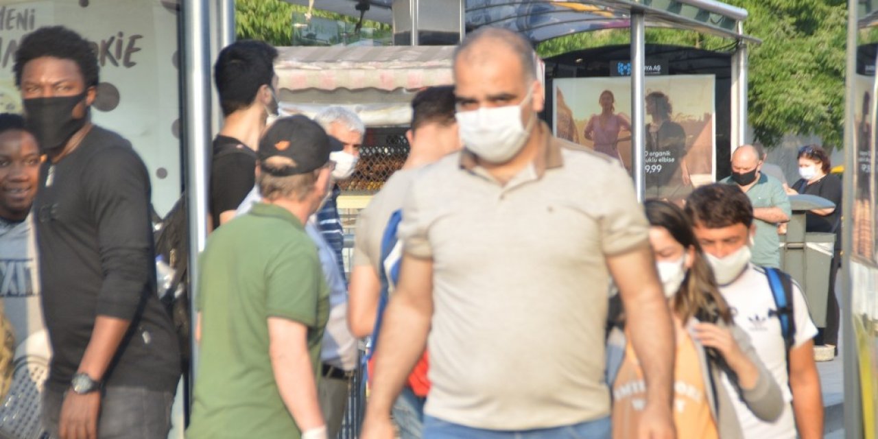 ’yeni Normalleşme’ Döneminde İstanbul’da Trafik Yoğunluğu Devam Ediyor