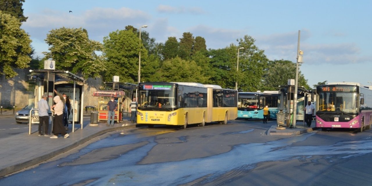 6 Saat Sürecek Olan Kısıtlama Öncesi E-5’te Trafik Hareketlendi