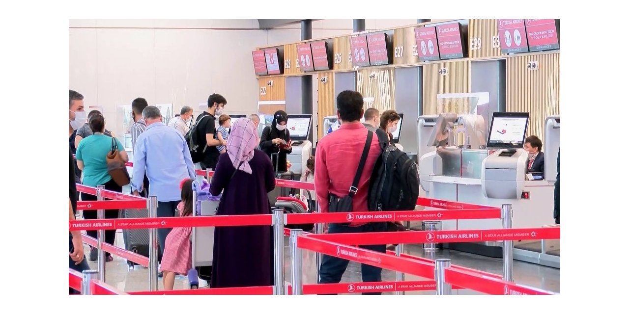 Kısıtlamadan Muaf Biletli Yolcular Sorunsuz Seyahat Ediyor