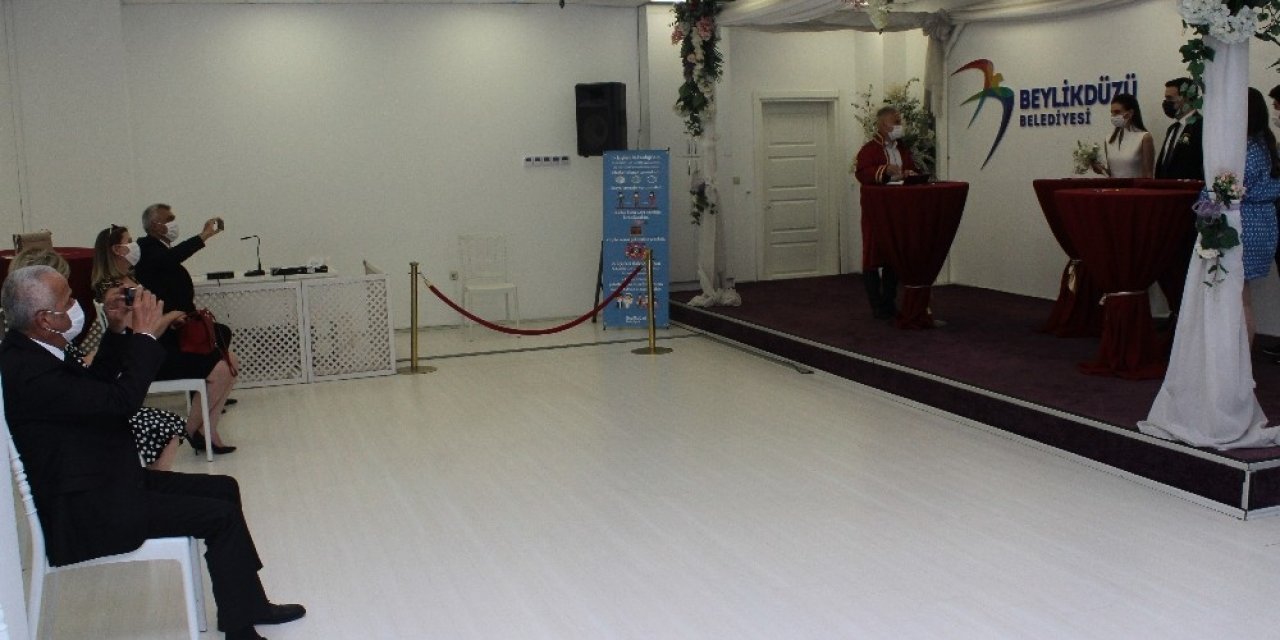 Beylikdüzü’nde Nikahlarda Tüm Önlemler Alındı