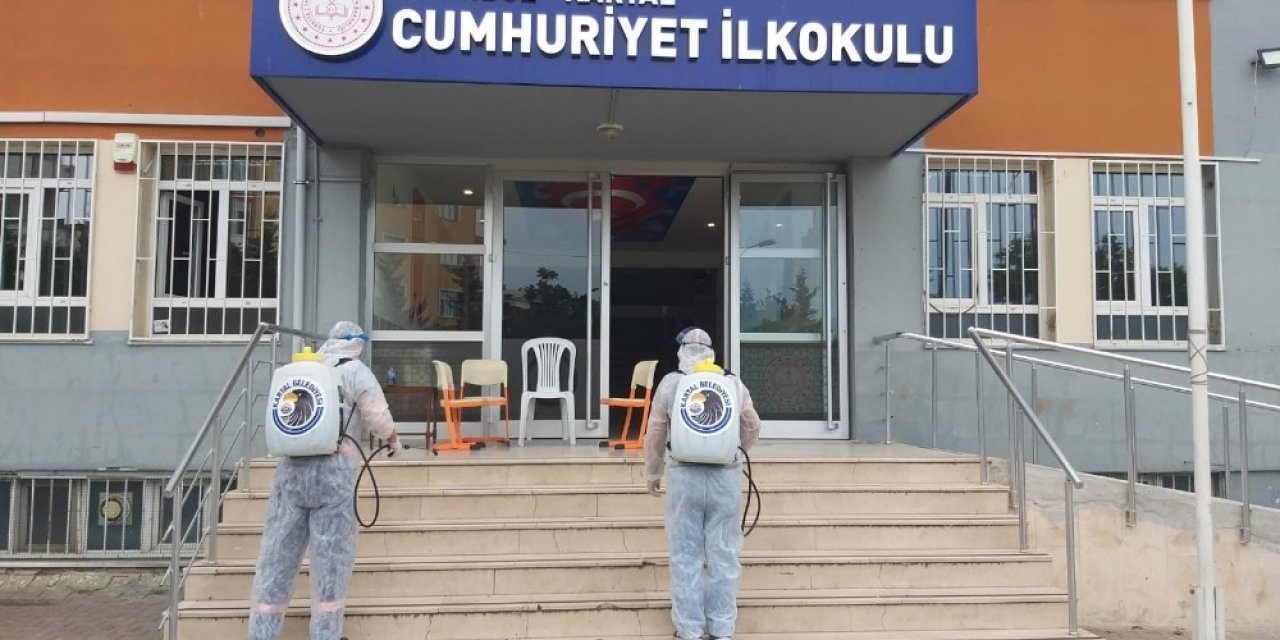 Kartal Belediyesi’nden Yks Öncesi Okullarda İlaçlama Yaptı