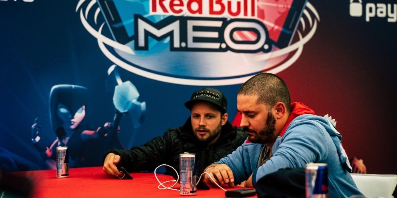 Red Bull M.e.o. Oyun Coşkusunu İstanbul Boğazı’nın Ortasına Taşıyor