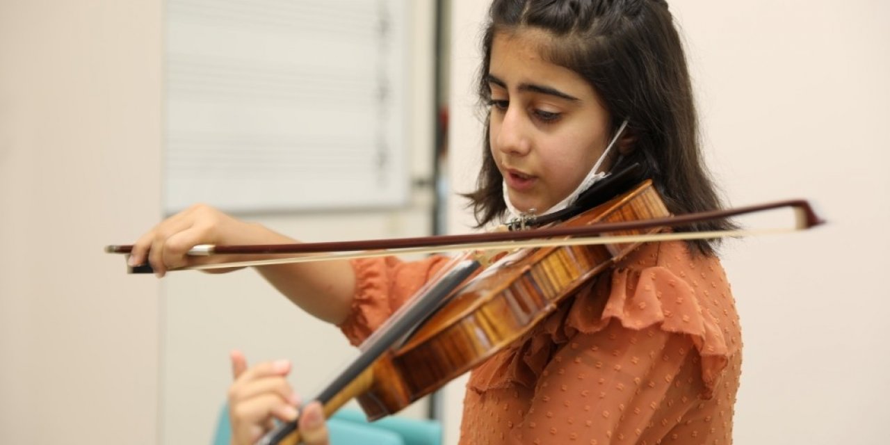 Başakşehir Bilgievlerinden İki Şampiyon Çıktı