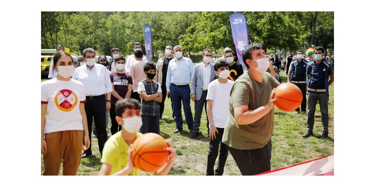 Esenler’de Genç Yetenekler Keşfediliyor