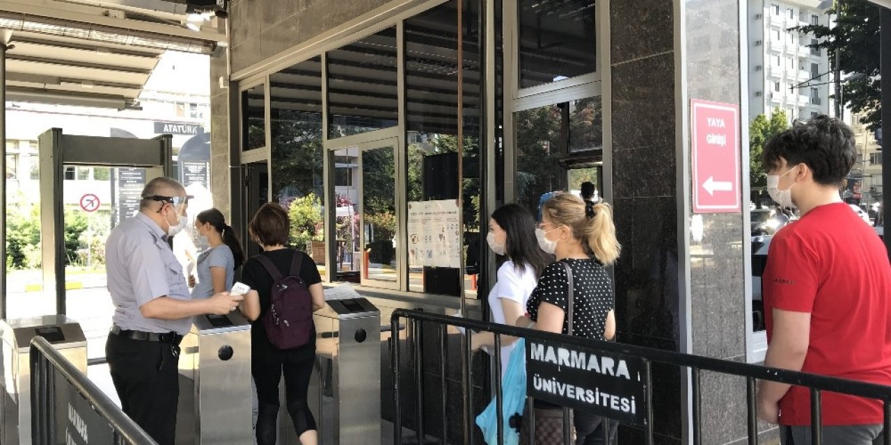 Sosyal Mesafeli Yks Sınavı Başladı