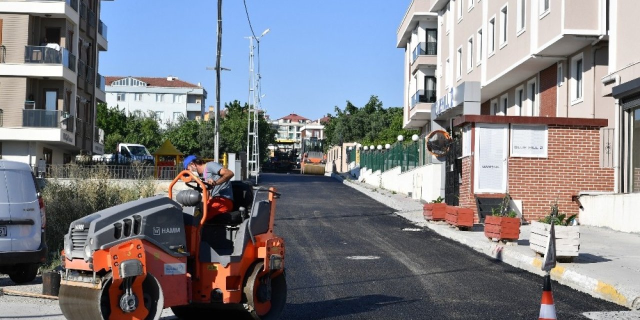 Beylikdüzü’nde Yol Ve Asfalt Çalışmalarına Başlandı