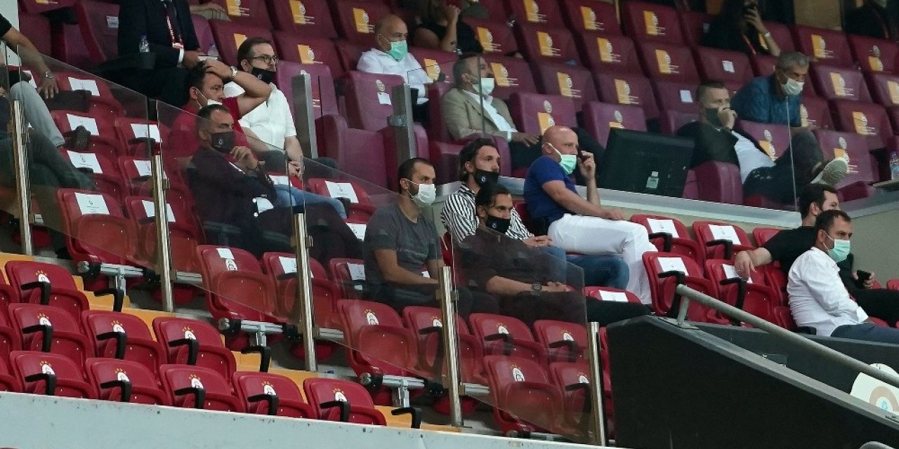 Yusuf Yazıcı’dan Eski Takımına Destek