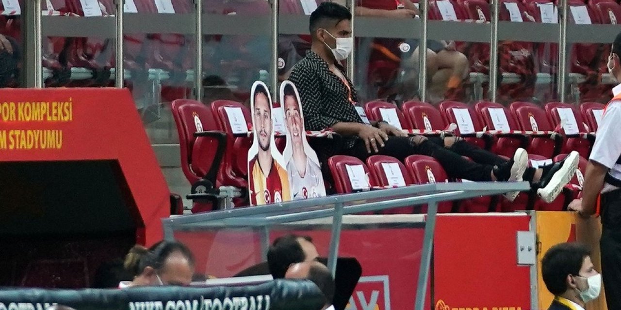 Falcao’dan Takım Arkadaşlarına Destek