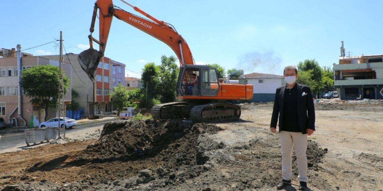 Eyüpsultan’da İkinci Yüzme Havuzunun İnşaatı Başladı