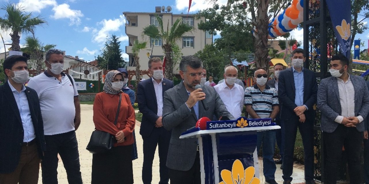 Sultanbeyli’de Adnan Menderes Parkı Kapılarını Açtı