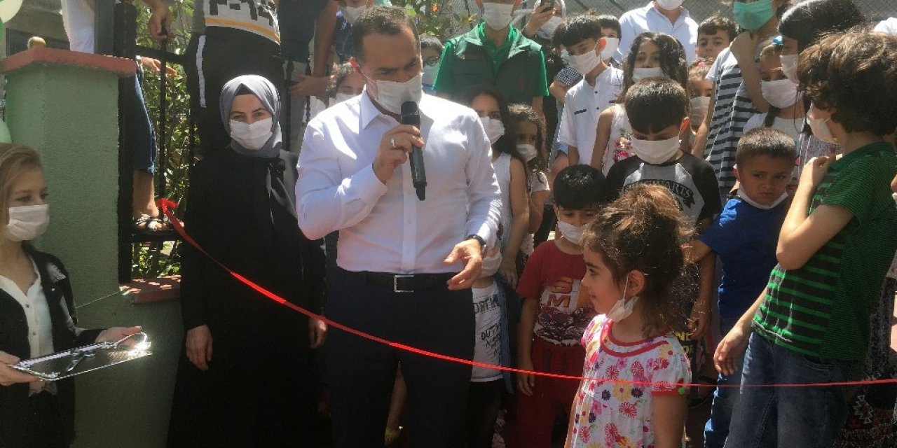 Başkan Yıldız, Mahalle Bahçesi’ni Çocuklarla Birlikte Açtı