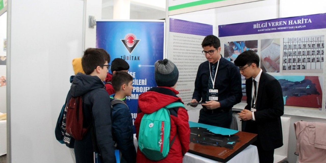 Geliştirdikleri Eğitim Projeleri İle Teknofest’te Finale Kaldılar