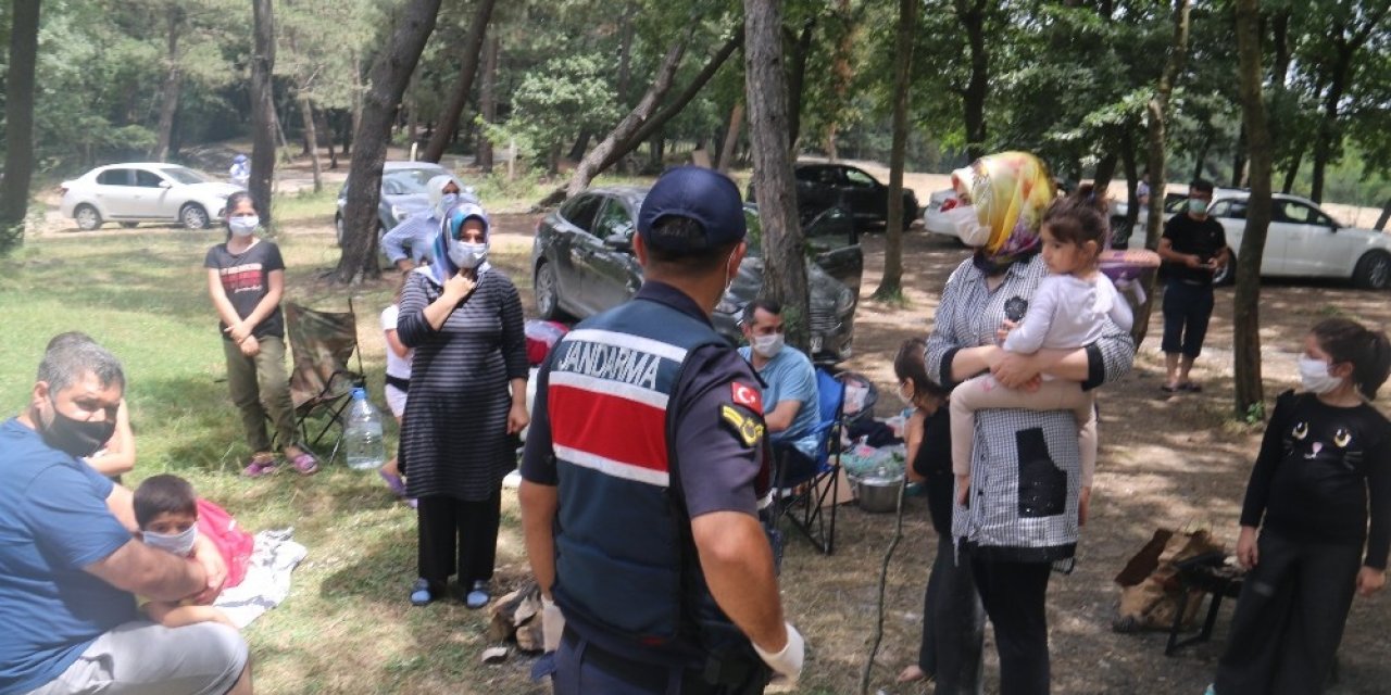 Jandarma Ekiplerinden Piknik Ve Mesire Alanı Denetimi