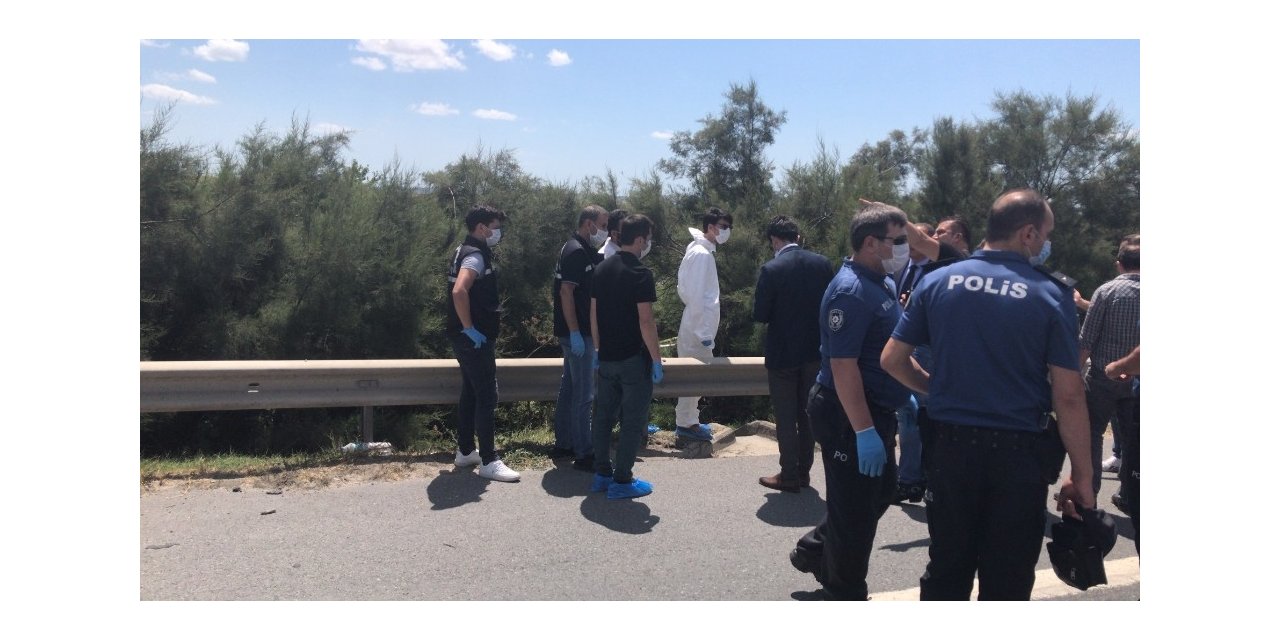 Tem Otoyolu Kenarında Şüpheli Ölüm