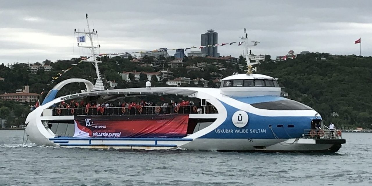 Üsküdar’da 15 Temmuz Demokrasi Ve Özgürlük Şehitleri Anıldı