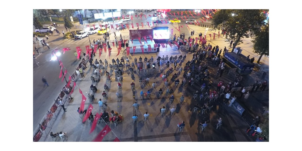 15 Temmuz’un Yıl Dönümünde Gaziosmanpaşa’da Demokrasi Nöbeti
