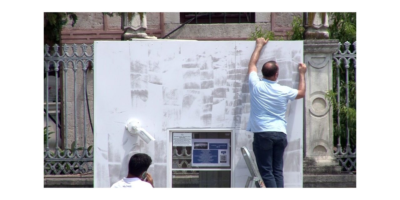Ayasofya Camii Önünde Bulunan Bilet Satış Gişesinin Yazıları Söküldü