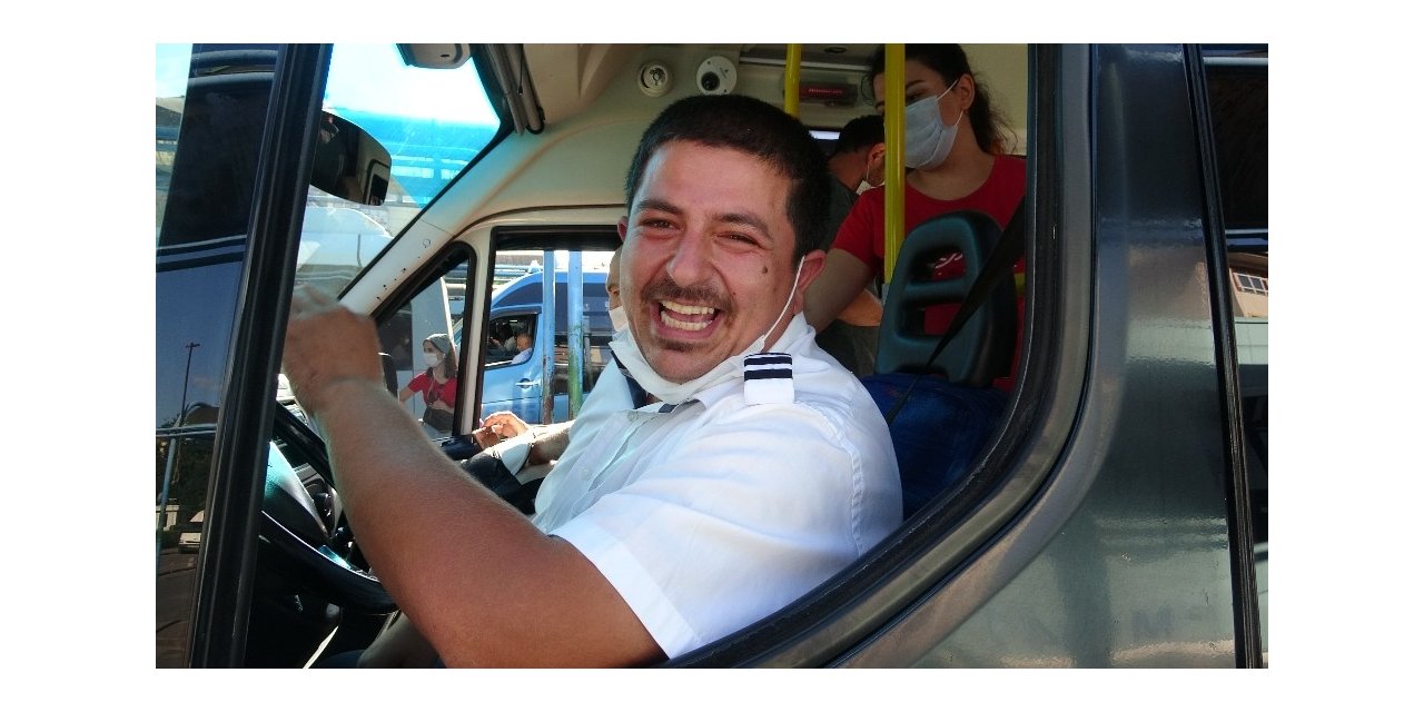 “allah Yemeyenlere De Ceza Yemeyi Nasip Etsin” Diyerek Fenomen Olan Minibüs Şoförü Konuştu