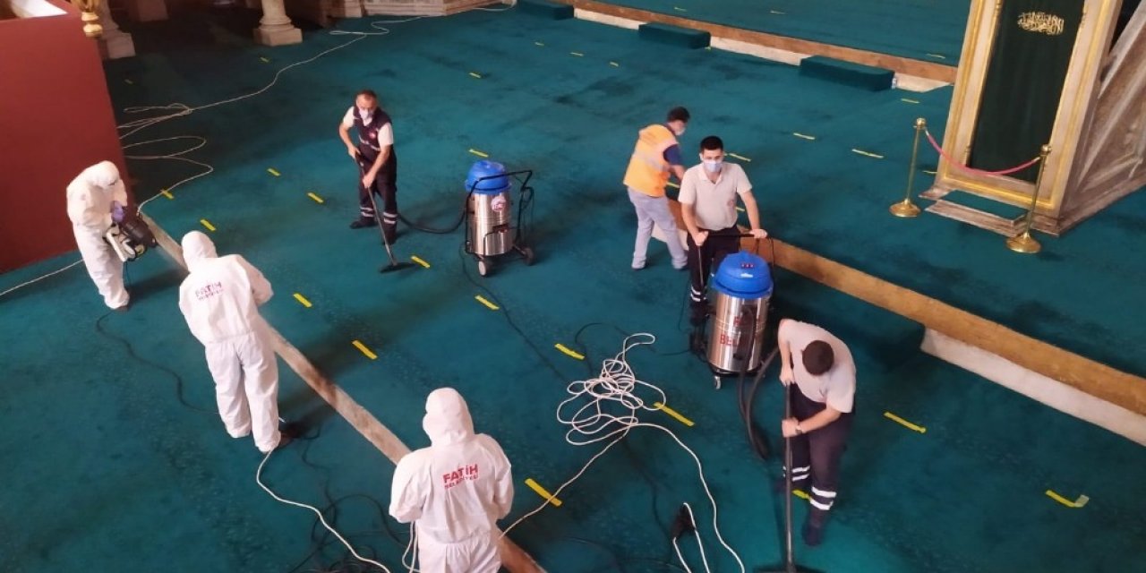 Ayasofya-i Kebir Camii Şerifi Bayram Namazına Hazırlanıyor