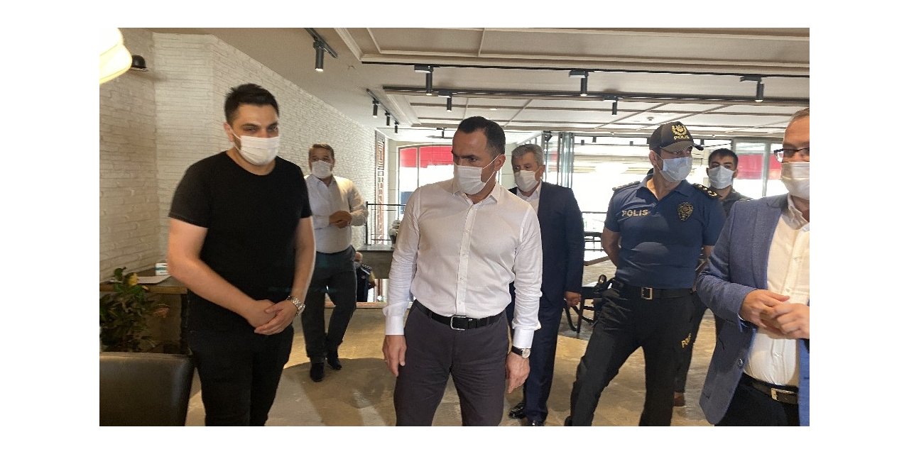 İstiklal Caddesi’nde Korona Virüs Denetimi