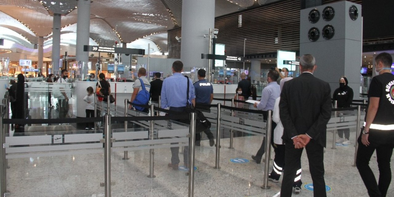 İstanbul Havalimanı’nda Korona Virüs Denetlemesi