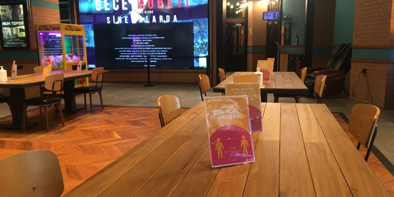 Sosyal Mesafeli Beyazperde Dönemi Başladı