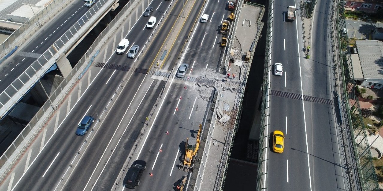 Haliç Köprüsü’ndeki Yoğun Trafik Havadan Görüntülendi