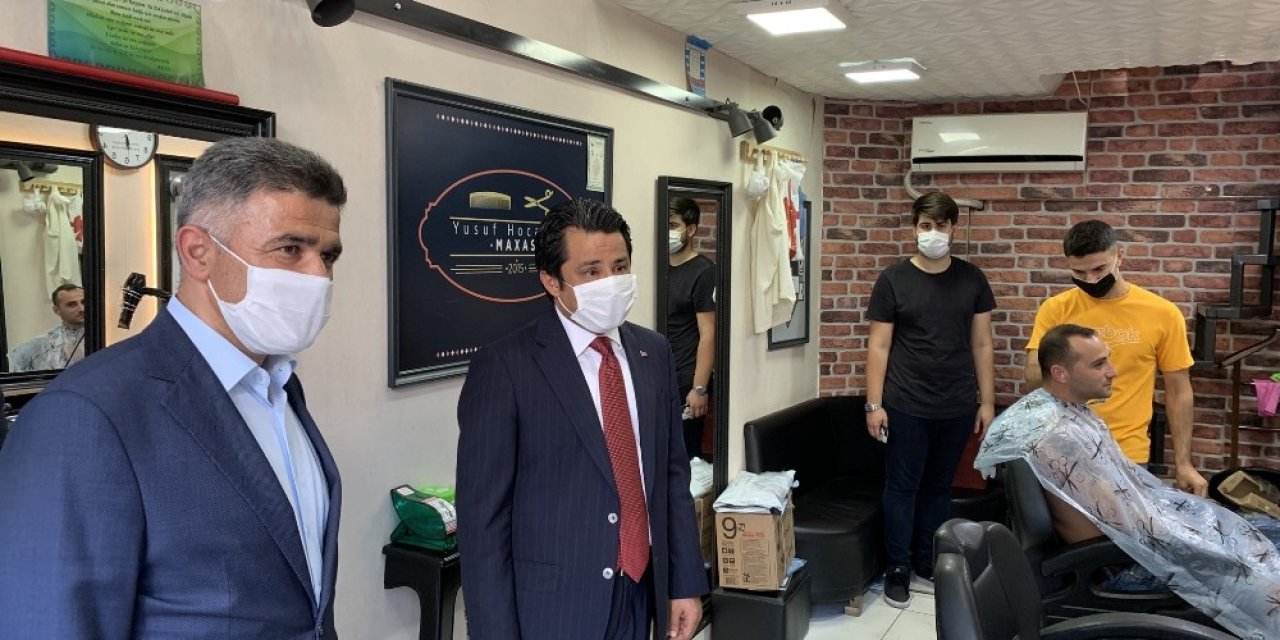 Üsküdar’da Kuaförler Ve Güzellik Salonları Denetlendi