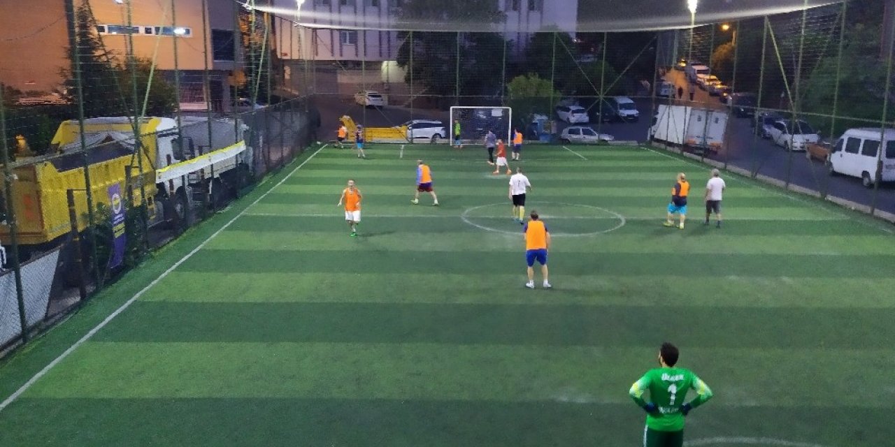 Halı Sahalar 4 Ay Sonra Açıldı