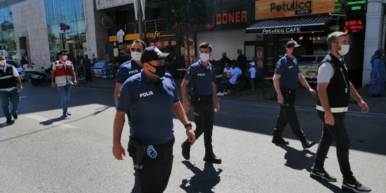 Ümraniye’de Korona Virüs Tedbirleri Denetlendi