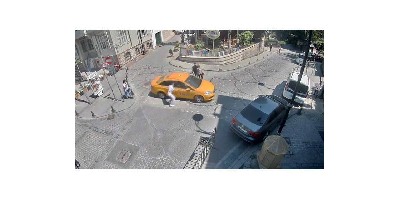 Taksicinin Kapkaç Anı Kamerada