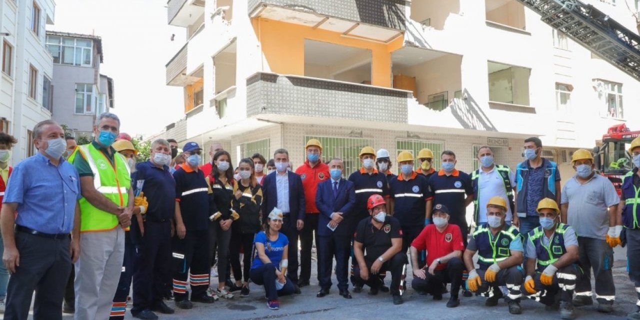 Gaziosmanpaşa’da Gerçeğini Aratmayan Deprem Tatbikatı