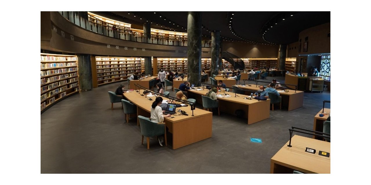 Kitap Kurtlarının Tercihi Başakşehir Millet Kıraathanesi