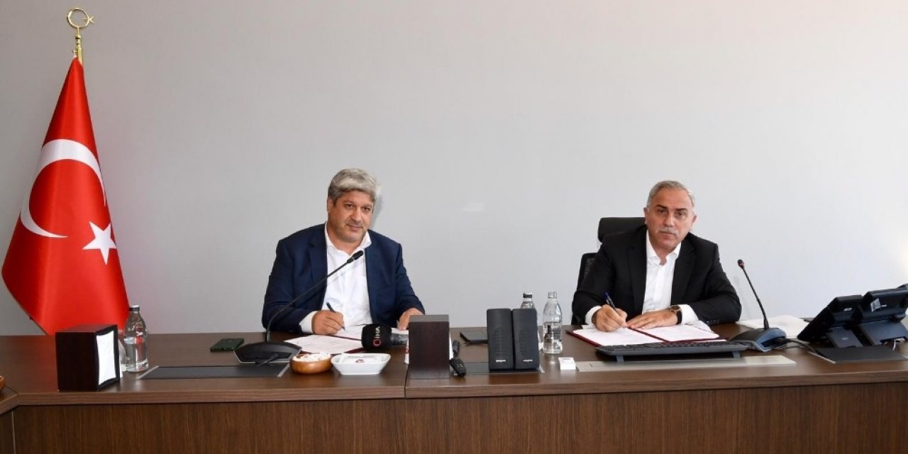 Fatih Belediyesi Ve Sendika Arasında Toplu İş Sözleşmesi İmzalandı