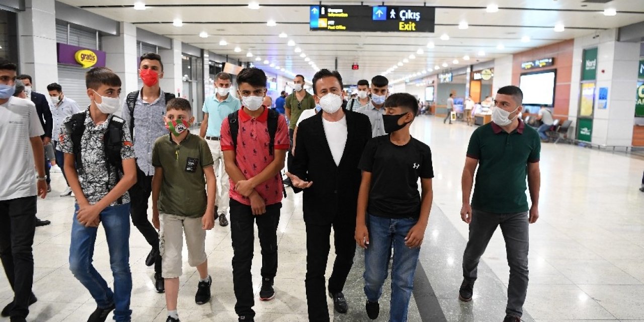 Tuzla Belediyesi, Koca Yürekli Diyarbakırlı Çocuklara İlklerle Dolu Keyifli Bir Gün Yaşattı