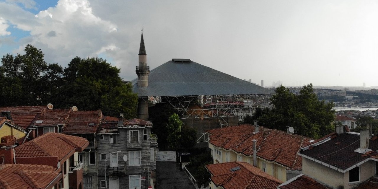 Kariye Cami İbadete Açılıyor