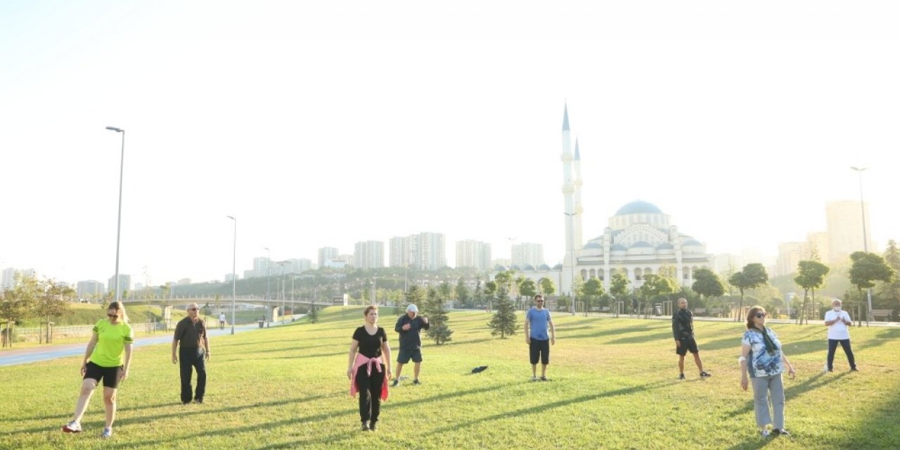 Küçükçekmece’de Sabah Sporları Başladı