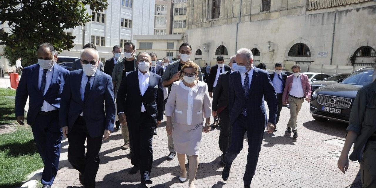 Ticaret Bakanı Pekcan’dan İto’ya Ziyaret